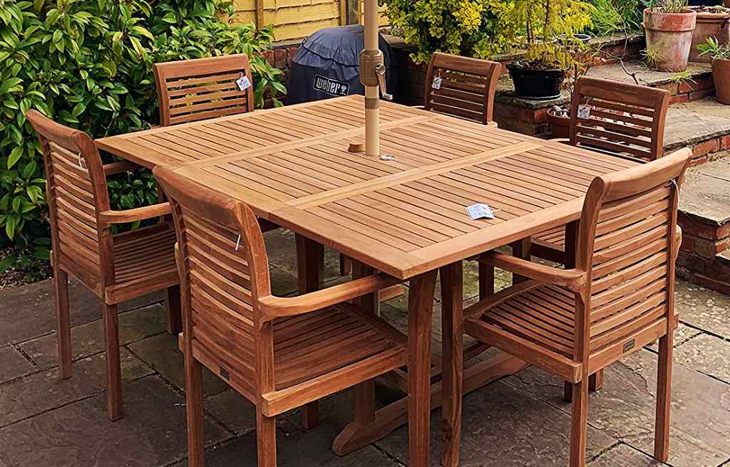 How To Clean Teak Garden Furniture, What Oil Do You Use For Garden Furniture